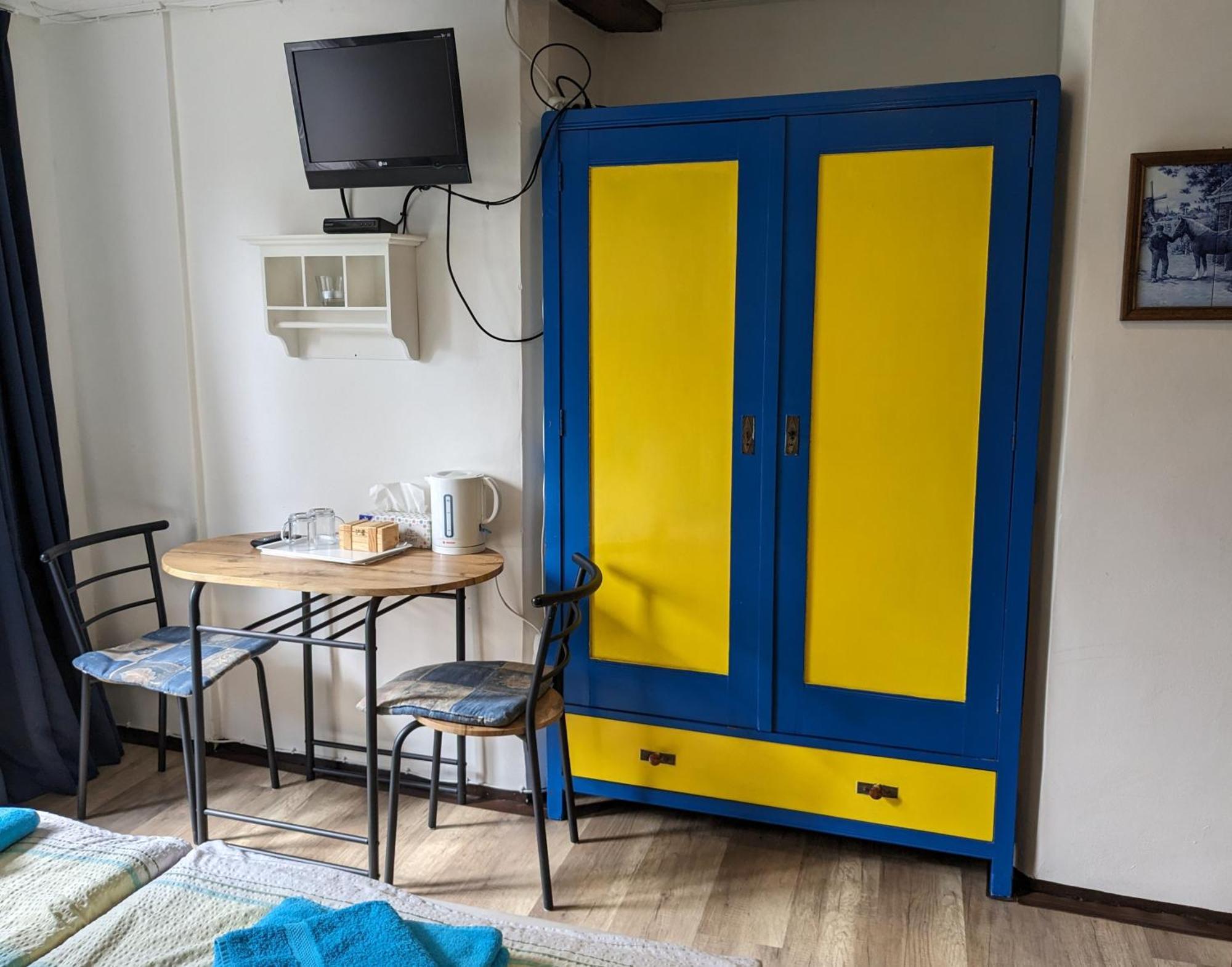 Bed And Breakfast Tvrz Velka Bukovina Ngoại thất bức ảnh