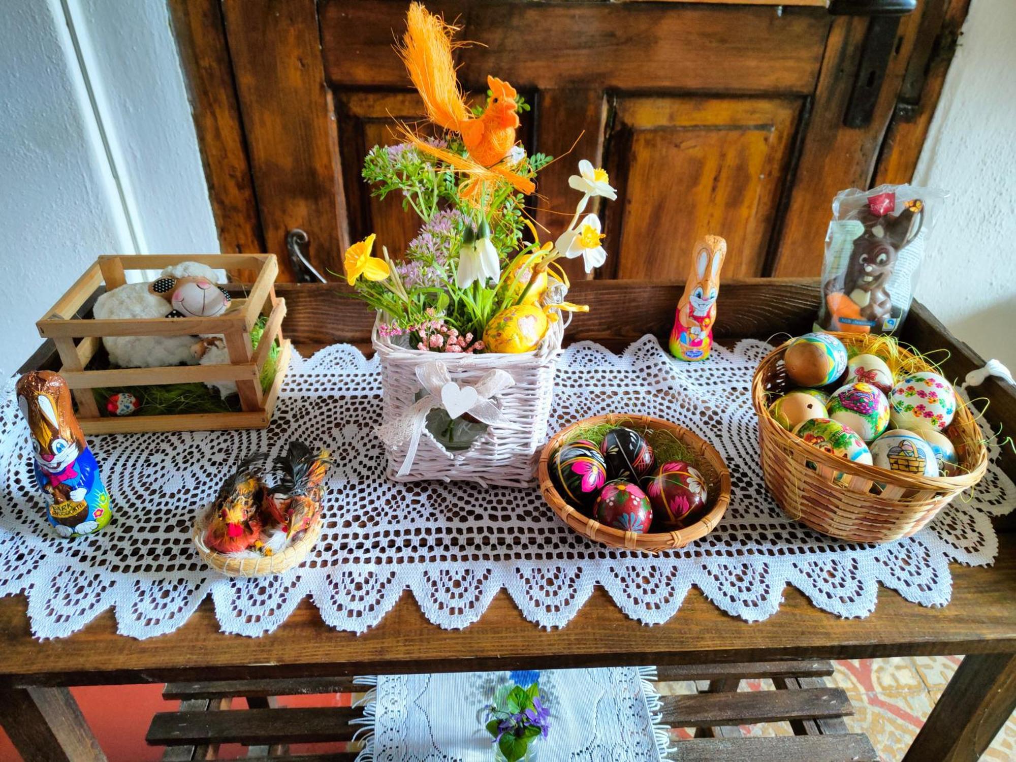 Bed And Breakfast Tvrz Velka Bukovina Ngoại thất bức ảnh